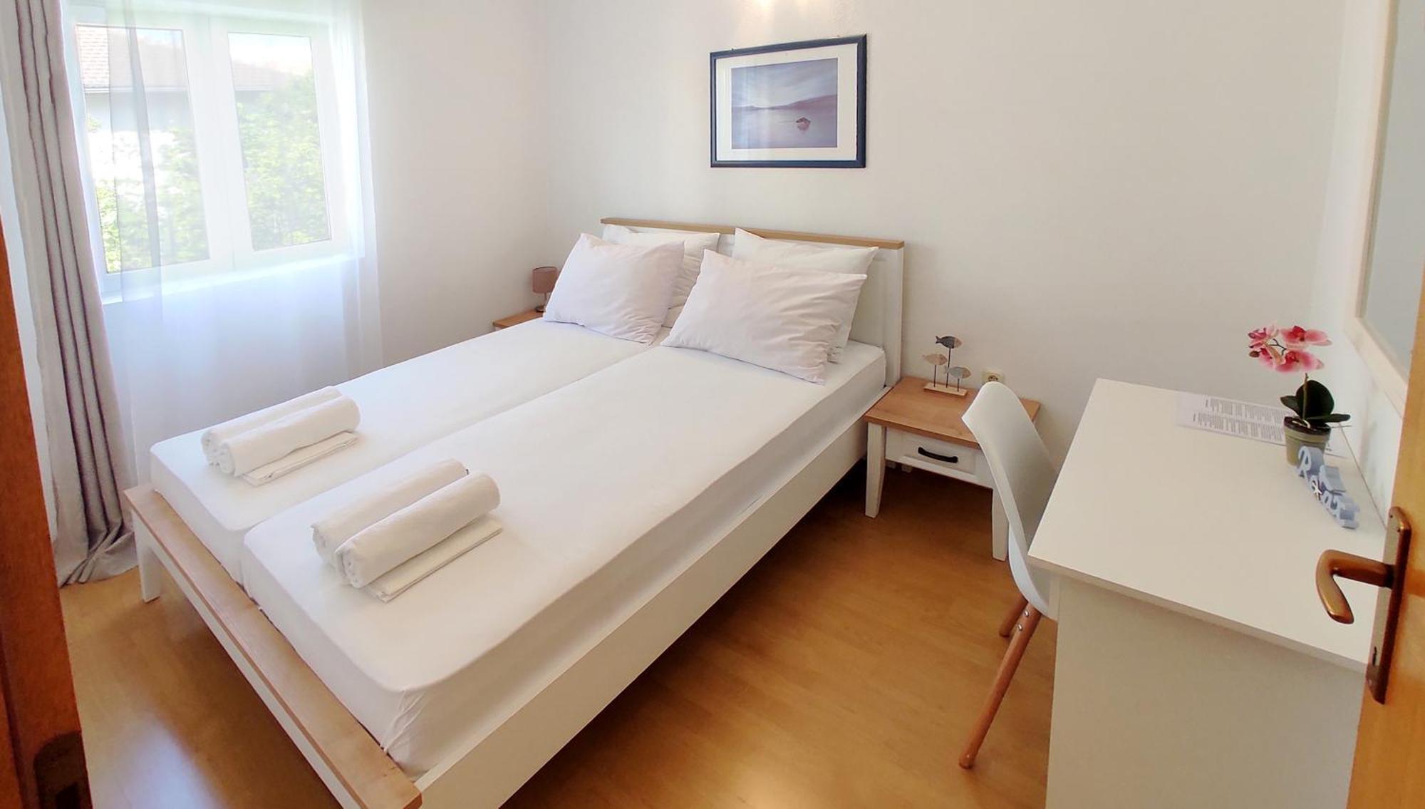 Apartments Martin Drvenik  Εξωτερικό φωτογραφία